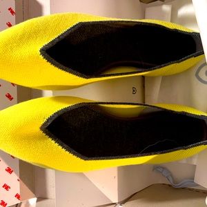 Rothy’s Merino Points in Sunbeam Make an offer!